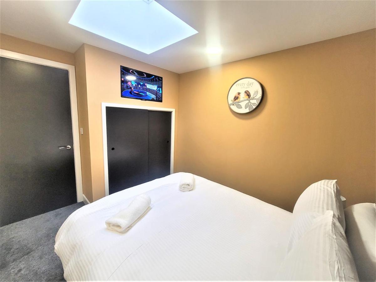 New County Hotel & Serviced Apartments By Roomsbooked Gloucester Extérieur photo