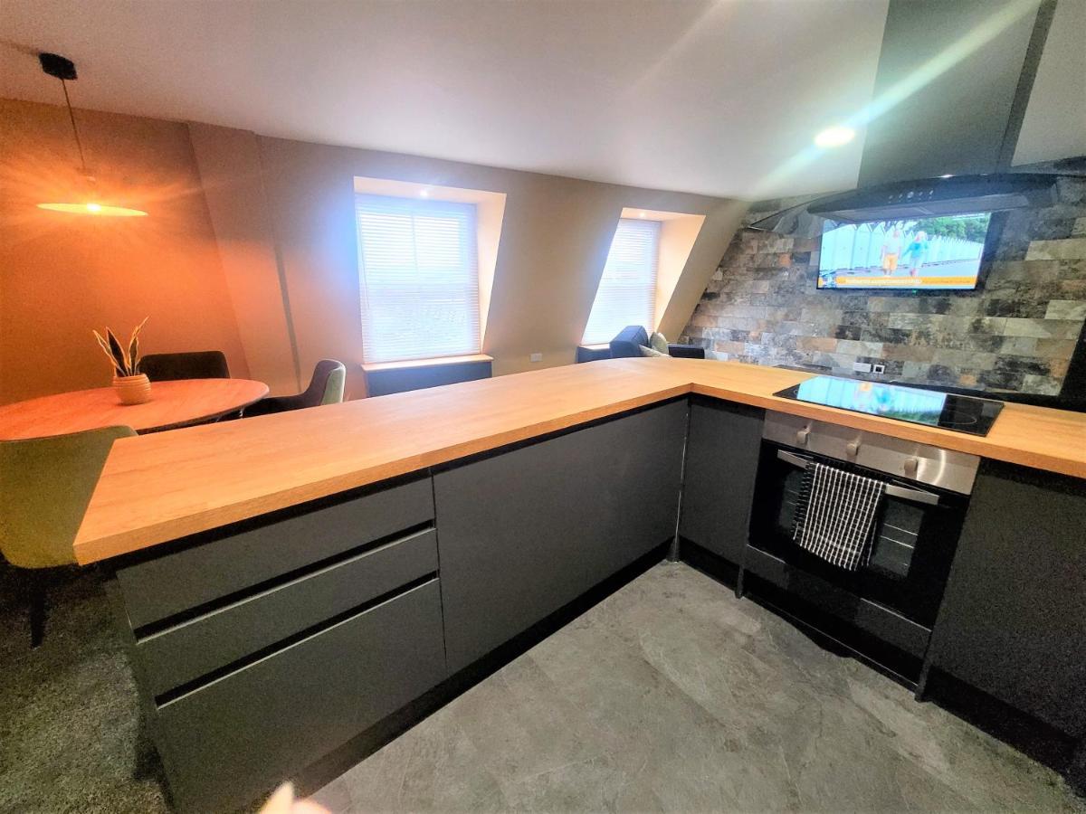 New County Hotel & Serviced Apartments By Roomsbooked Gloucester Extérieur photo